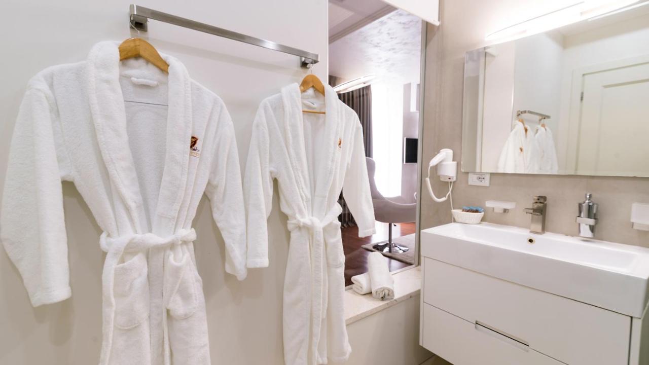 Deluxe & Executive Spa By Rafaelo เชิงยิน ภายนอก รูปภาพ